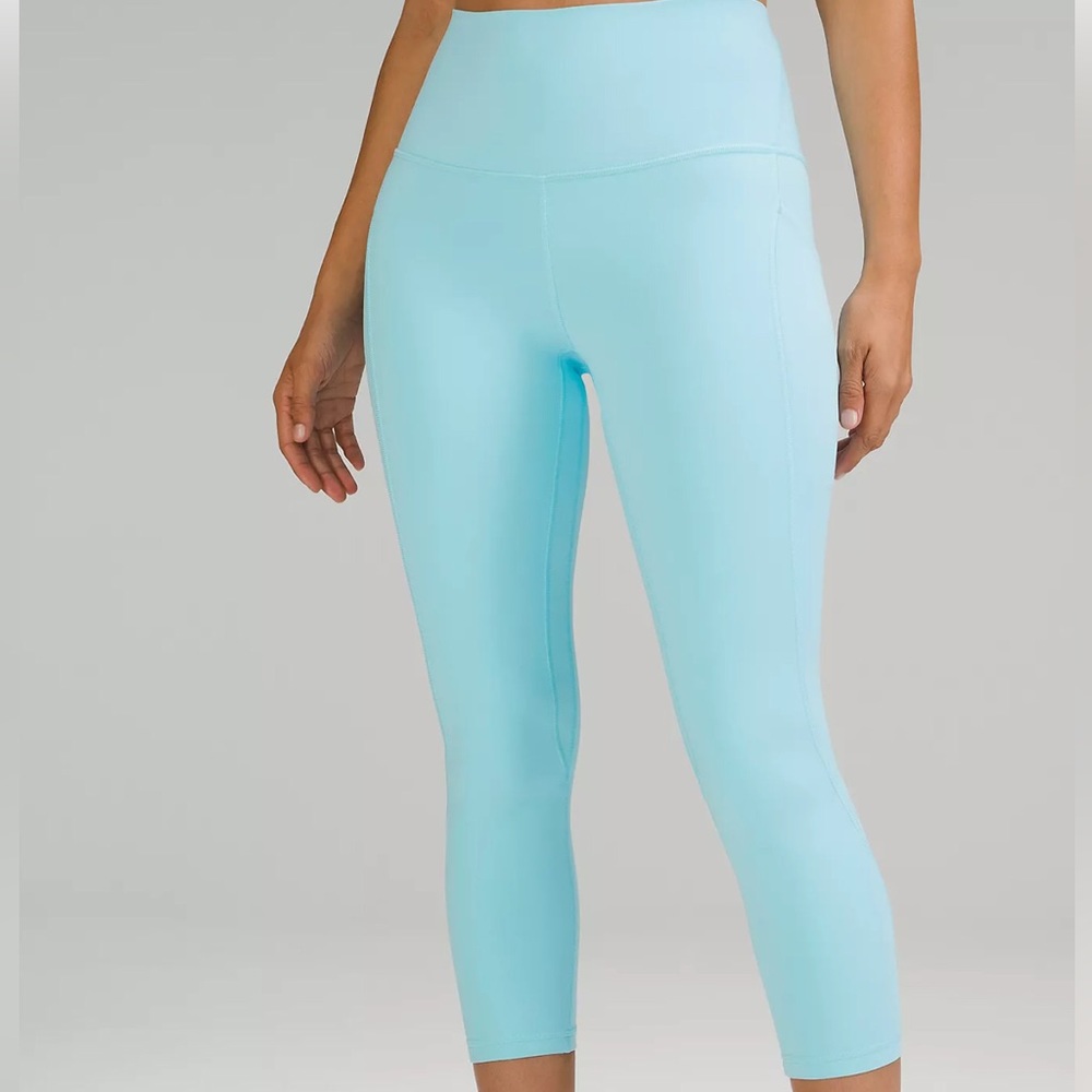 Lululemon align pockets